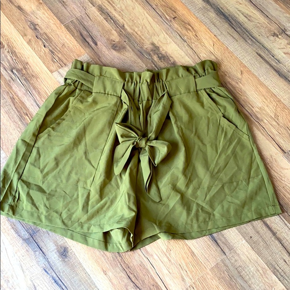 Paper bag shorts